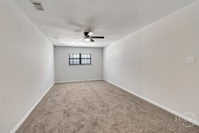 Building Photo - 108 Port Dr
