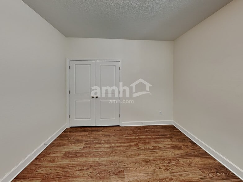 Building Photo - 3037 Eagle Bluff Way