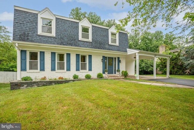 Building Photo - 9911 Barnsbury Ct