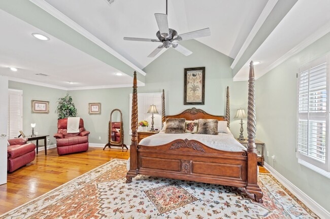 Building Photo - 1026 1/2 S Morgan Avenue