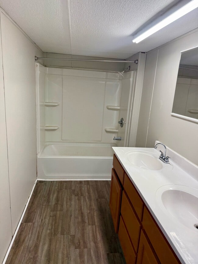 Building Photo - 6037 Friendship Rd