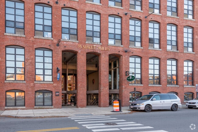 Entrance - Market Mill Apartments
