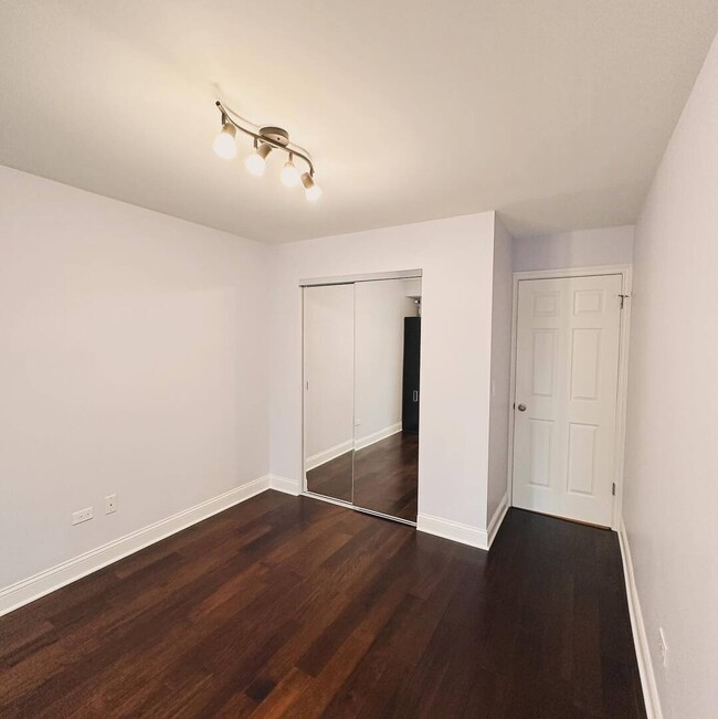 Building Photo - 1575 Sandpebble Dr