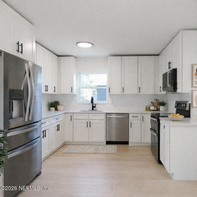 Building Photo - 43 Saratoga Cir N