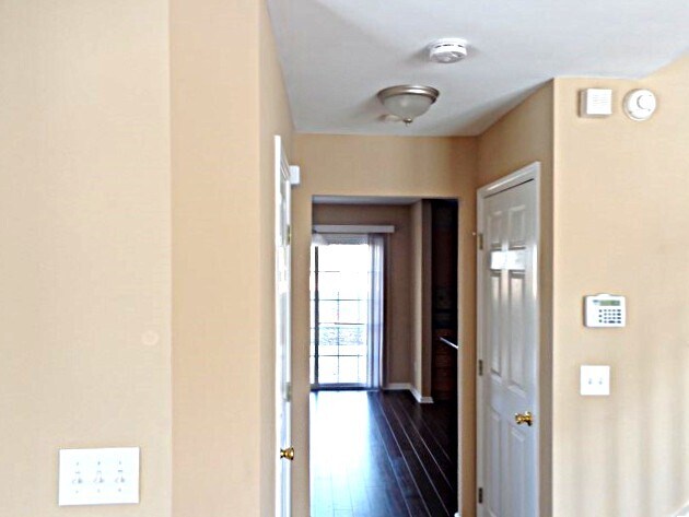 Building Photo - 12526 Cardinal Woods Dr