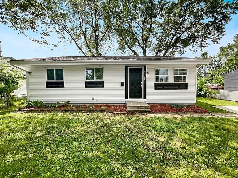 Building Photo - 5401 Newport Rd