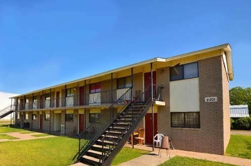 Building Photo - Oak Ridge Apartments