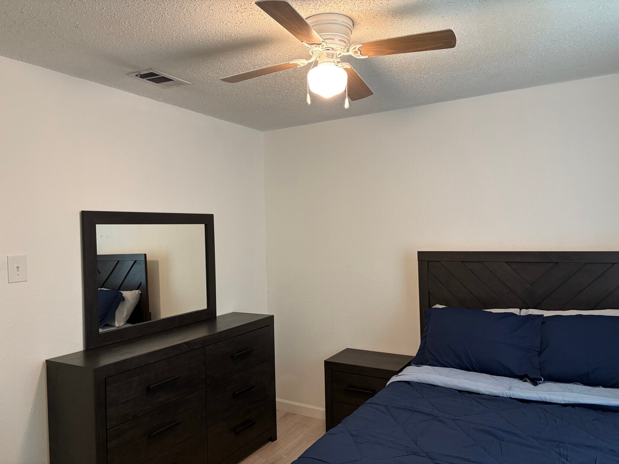 Building Photo - 724 Melinda Dr