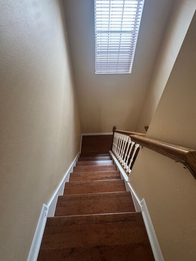 Building Photo - 5364 Penway Dr