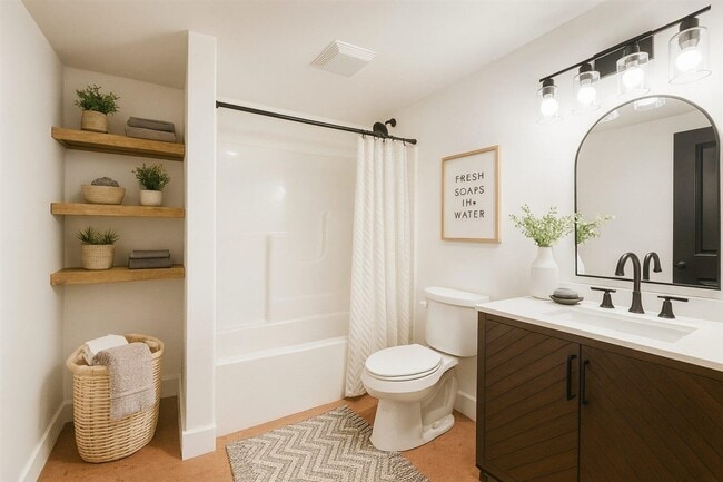 Building Photo - 649 Old Drake Temperance Rd