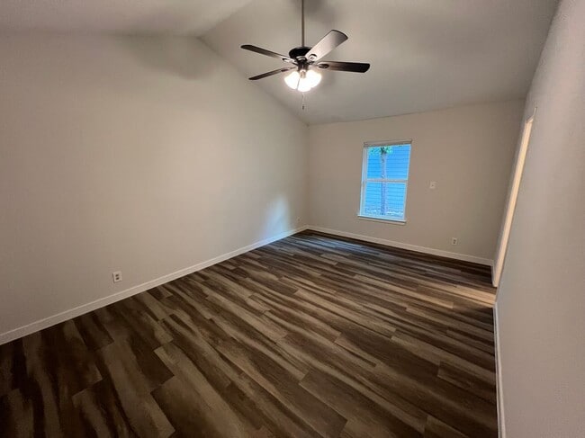 Building Photo - 8015 Copper Trail Dr