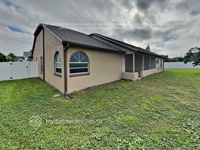 Building Photo - 12540 Pica St