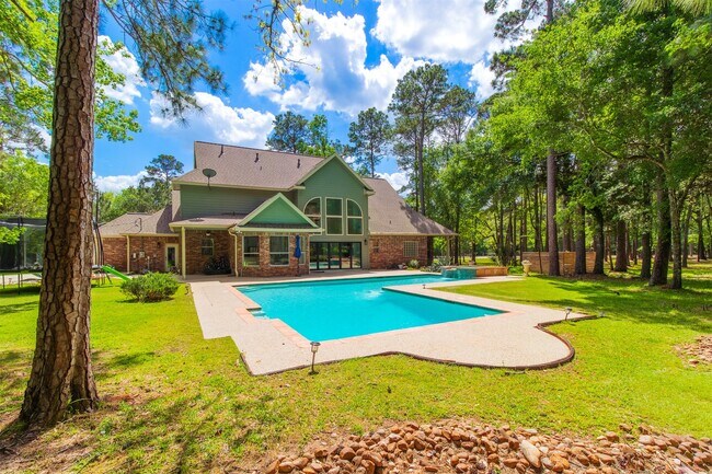 Building Photo - 10626 Crystal Cove Dr