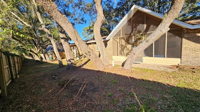 Building Photo - 2816 Whisper Pine Dr