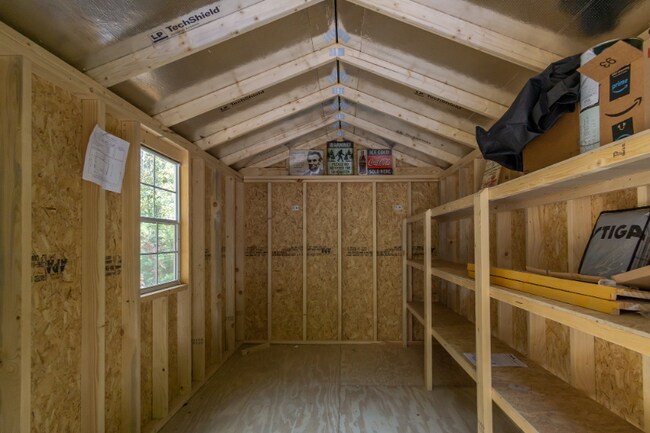 Building Photo - 752 Hiawassee Ave