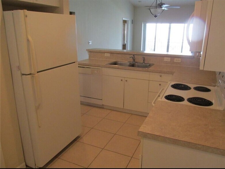 Building Photo - 5752 Sabal Trace Dr