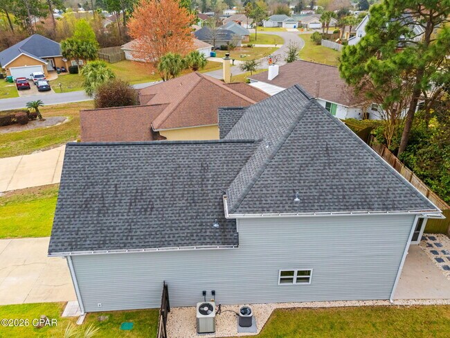 Building Photo - 203 Jase Ln