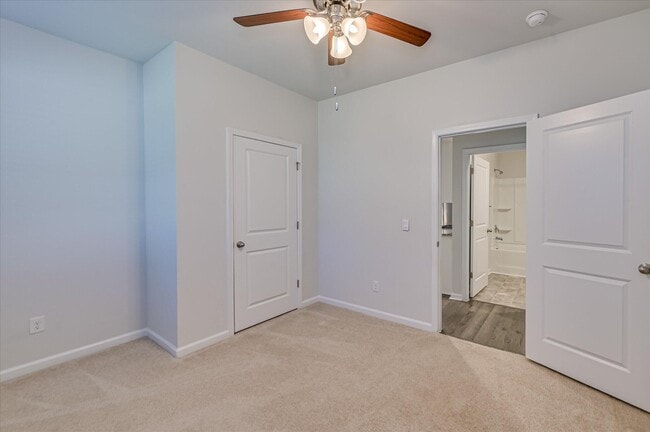 Building Photo - 2892 Calli Crossing Dr