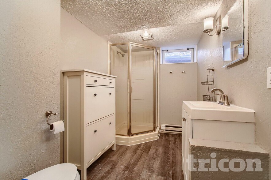 Building Photo - 8407 Lower 208th St W