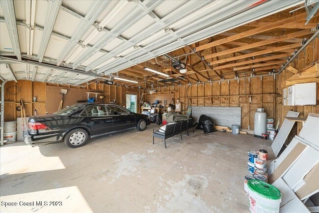 Building Photo - 973 N Harbor City Blvd