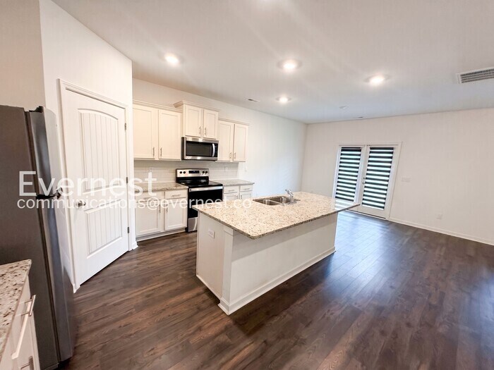 Building Photo - 7044 Turnberry Highlands Cv