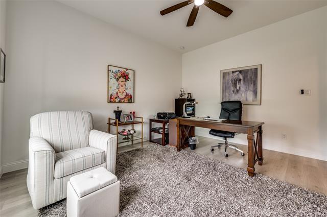 Building Photo - 9525 Blue Stem Ln