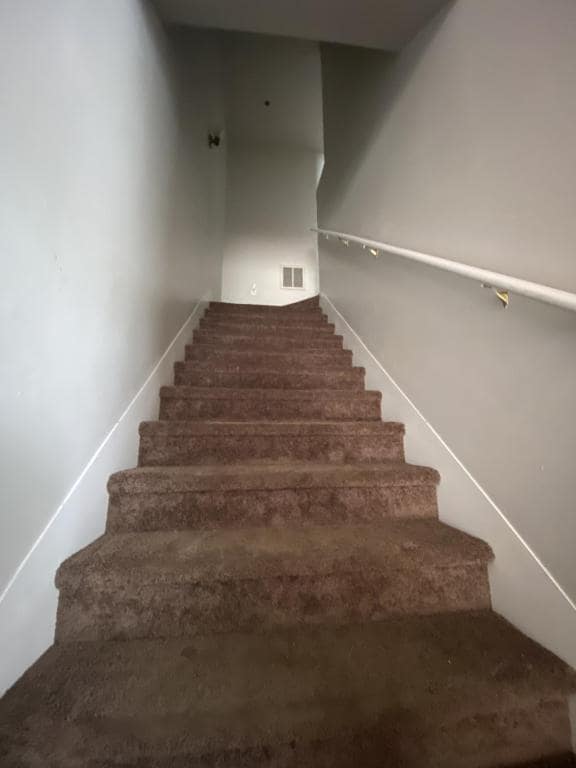 Building Photo - 314 Ardale Dr