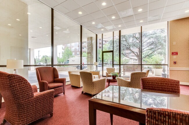 Light/Bright Lobby - 24 Hour Personnel; Packages Held. - 3800 Fairfax Dr