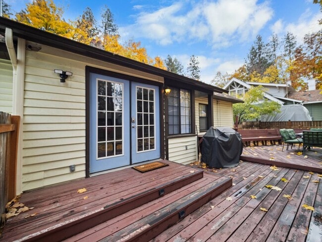 Building Photo - Charming 3-Bedroom Home in Downtown Spokane