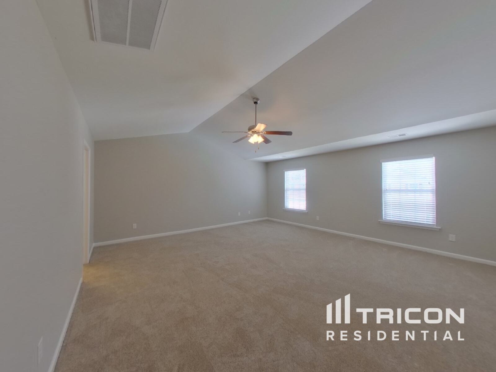 Building Photo - 224 Elmhaven Dr
