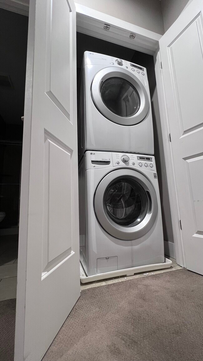 Washer and Dryer in Unit - 438 Northern Ave