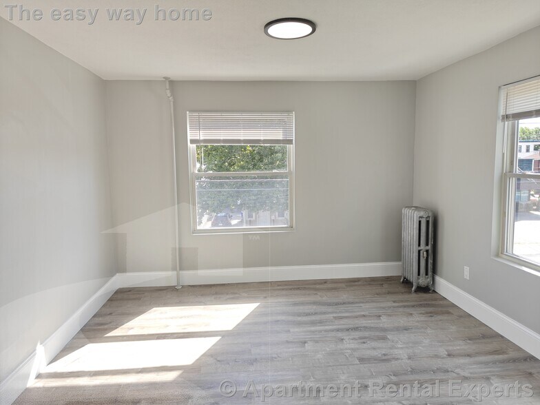 Building Photo - 108 Highland Ave