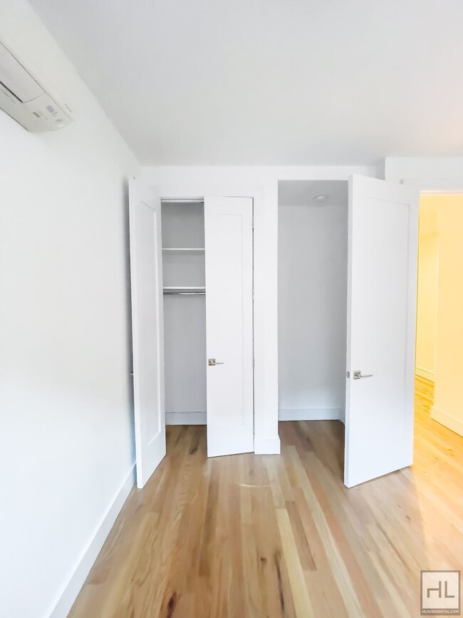Building Photo - EAST 93 STREET / Upper East Side / Renovat...