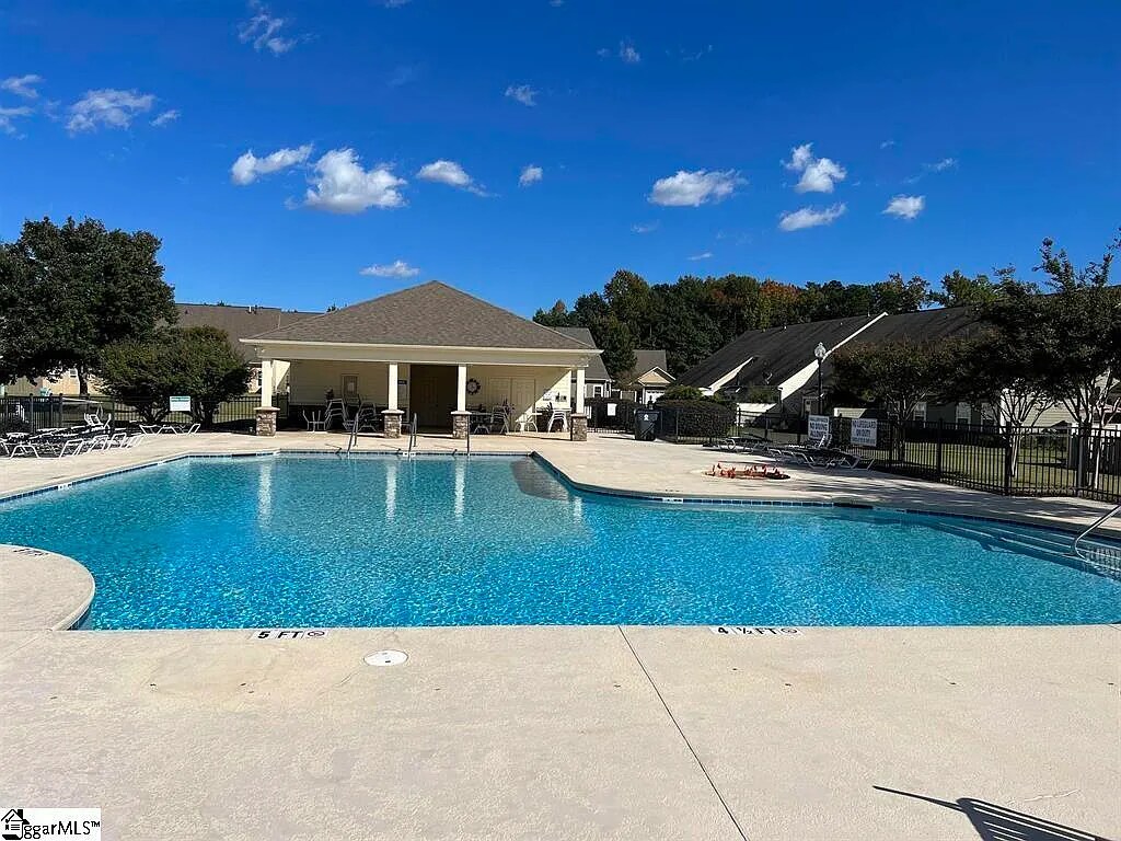 Swimming Pool & Cabana - 116 Ashgrove Ln