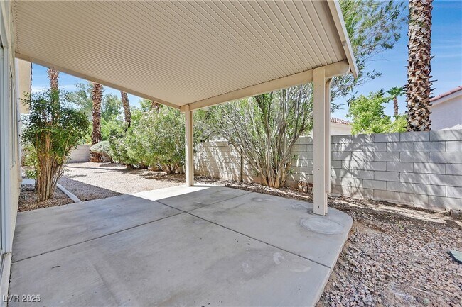 Building Photo - 55 Durango Station Dr