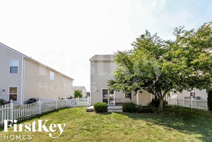 Building Photo - 15526 Farmland Ct