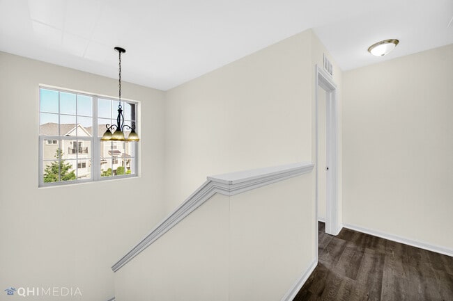 Building Photo - 2159 Coral Ln