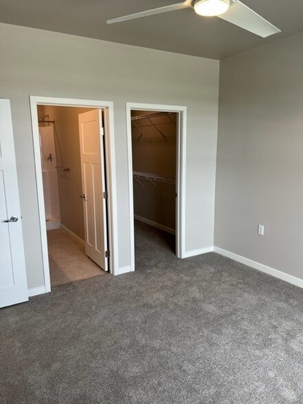 Building Photo - 4711 45th St S