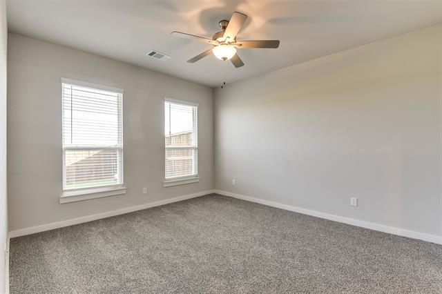 Building Photo - 617 Blackland dr