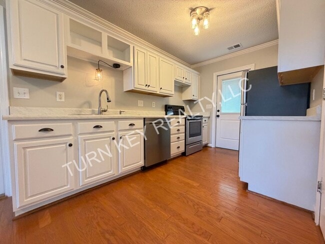 Building Photo - Home for Rent in Maylene