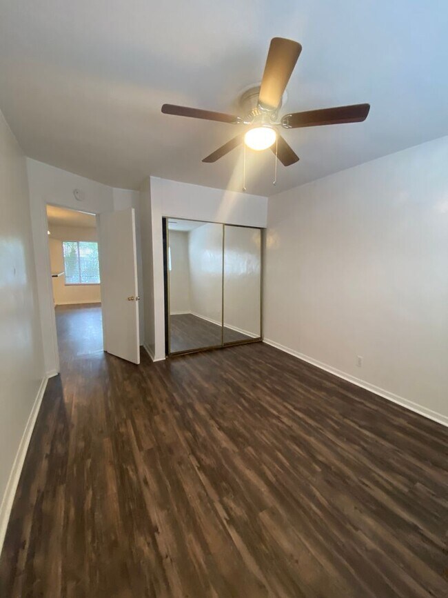 Building Photo - 4937 Coronado Ave