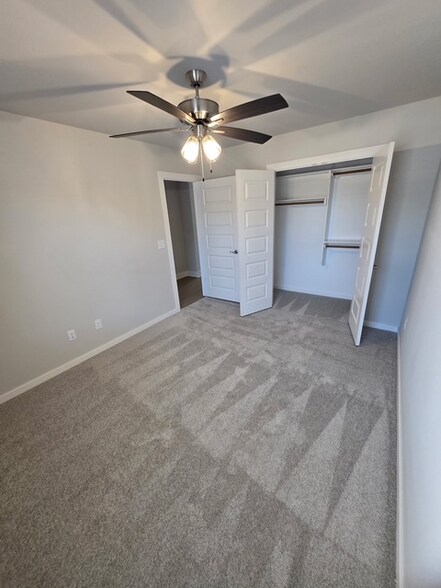 Building Photo - 480 S Benchmark Ln