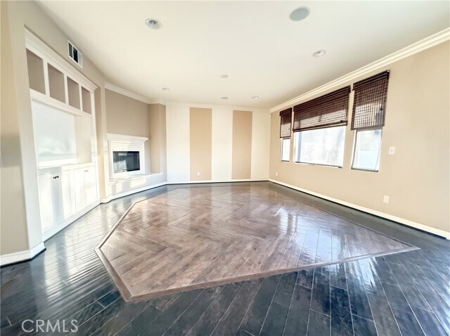 Building Photo - 7056 Calina St