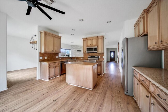 Building Photo - 15575 Kitty Hawk Dr