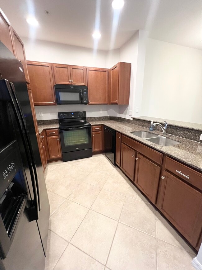 Kitchen - 5427 Soapstone Pl