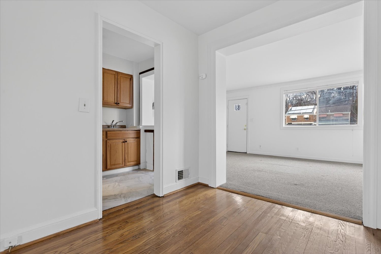 Building Photo - 4336 Dubois Pl SE