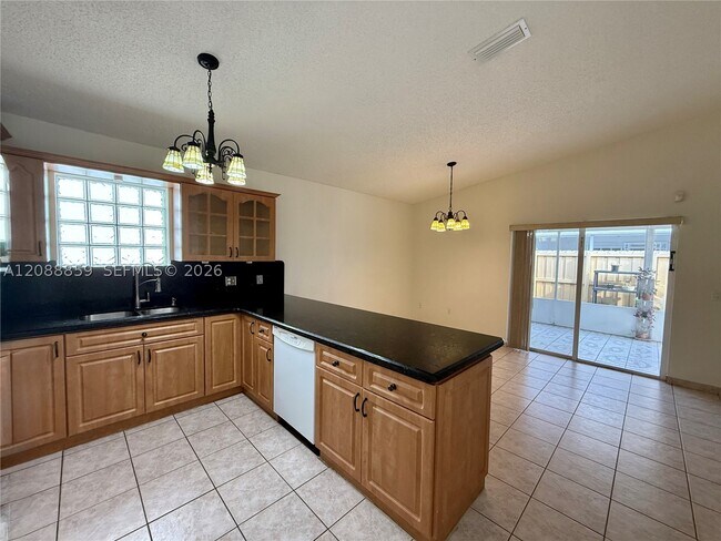 Building Photo - 3559 W 71st Terrace