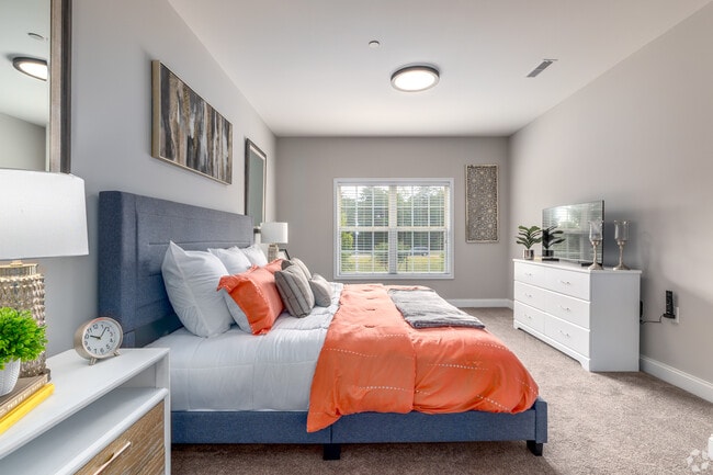 Building Photo - The Dorchester