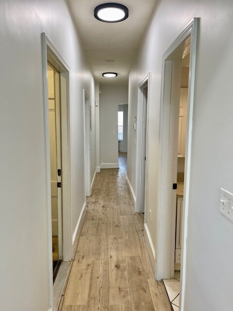 Building Photo - 92 Hyde Park Ave