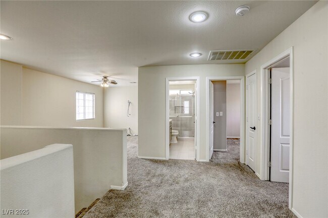 Building Photo - 8629 Apiary Wind St